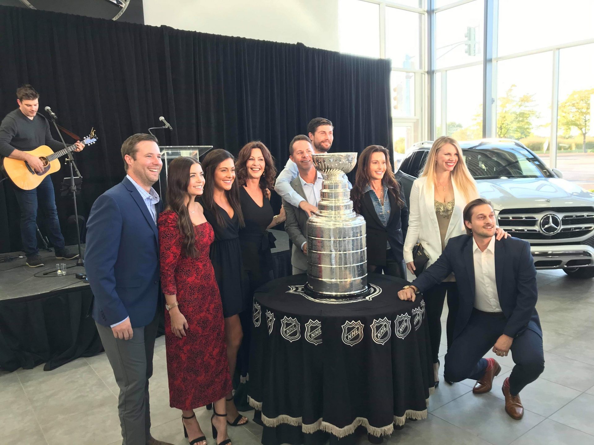 Celebrity Draft & Dine